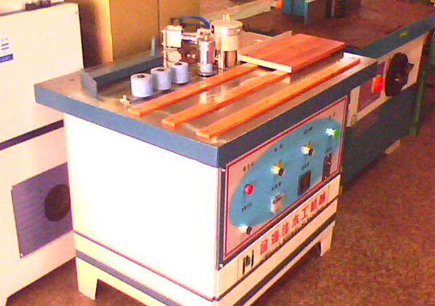 ʹ���е���ֱ����߅�C(j��)