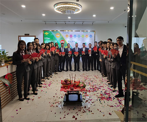 𩾰�N�������_����