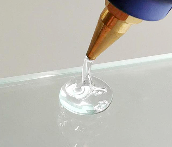 �����z���z